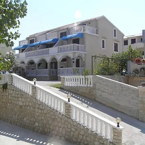 Apartmán Vozab, Pag Town